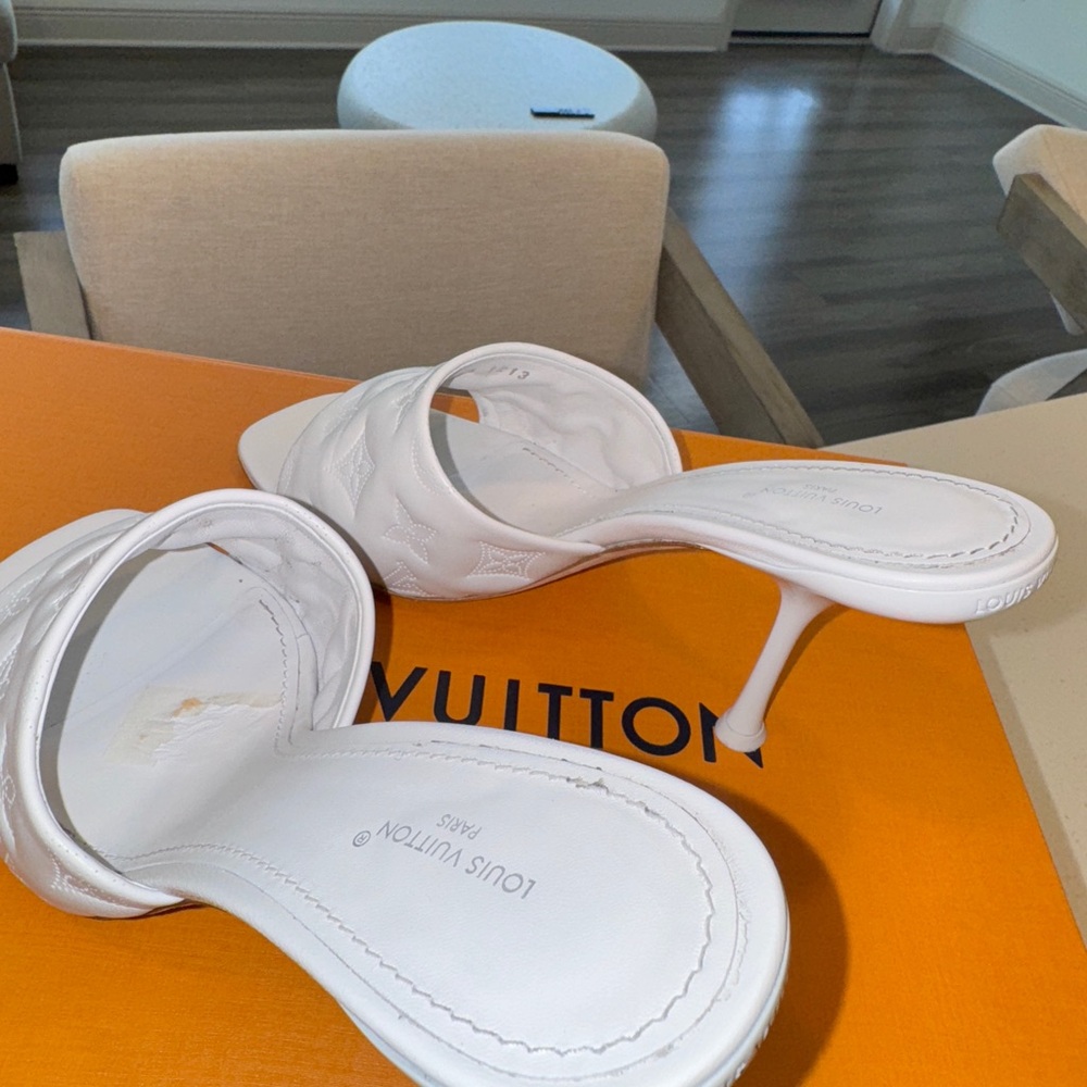 Louis Vuitton White Women's Heeled Sandals - Picture 4 of 11